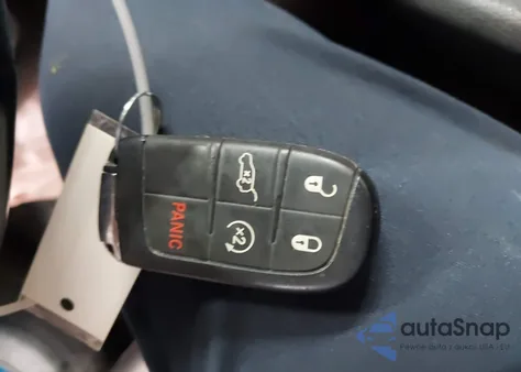 2022 Jeep Compass Latitude 4X4 from USA, damaged, VIN 3C4NJDBB7NT173002